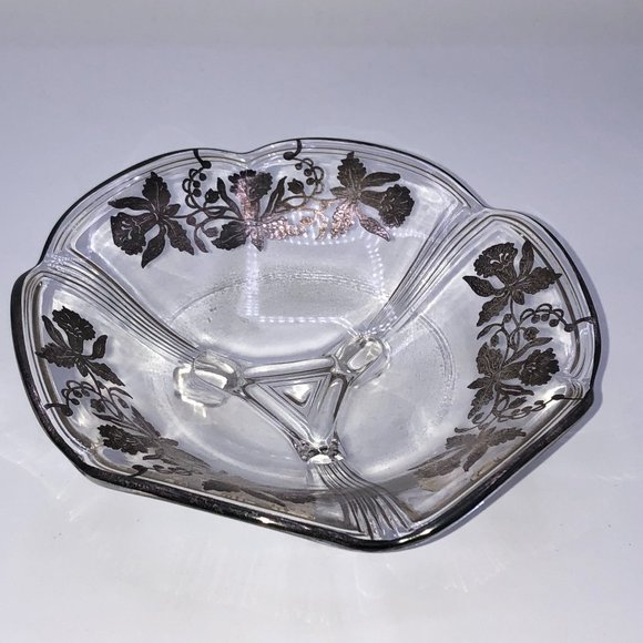 Vintage Clear Glass Footed Serving Dish Plate Overlay Trim Flowers - Picture 4 of 9